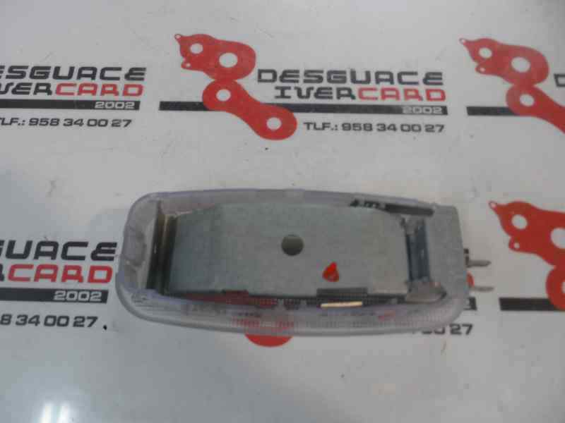LUZ INTERIOR MERCEDES BENZ CLASE CLK 2.7 CLK 270 CDI MT 170CV