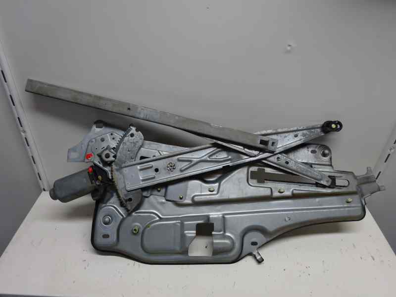ELEVALUNAS DELANTERO DERECHO RENAULT LAGUNA 1995 2.2 D MT 83CV