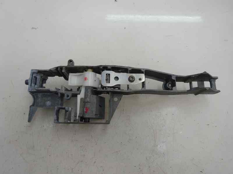 SOPORTE MANETA EXTERIOR PUERTA TRASERA DERECHA PEUGEOT 3008 2012 1.6 HDI MT 110CV