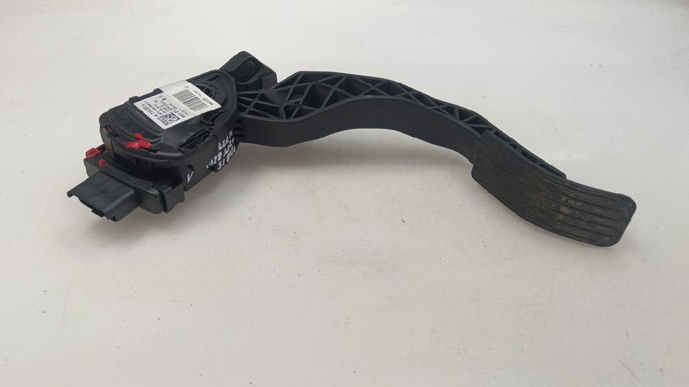POTENCIOMETRO PEDAL PEUGEOT 208 1.2 VTI ETG 82CV