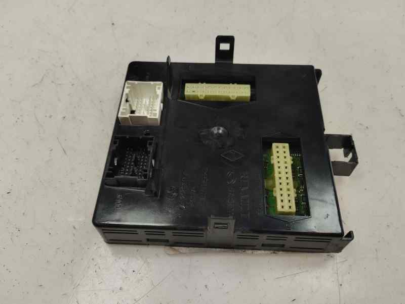 CAJA RELES FUSIBLES RENAULT LAGUNA 1.9 DCI MT 130CV