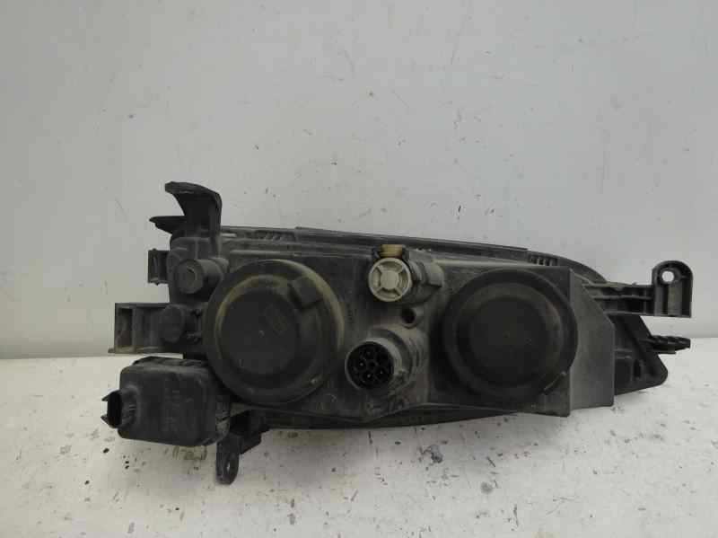 FARO IZQUIERDO OPEL VECTRA 1998 2.0 DTI MT 101CV