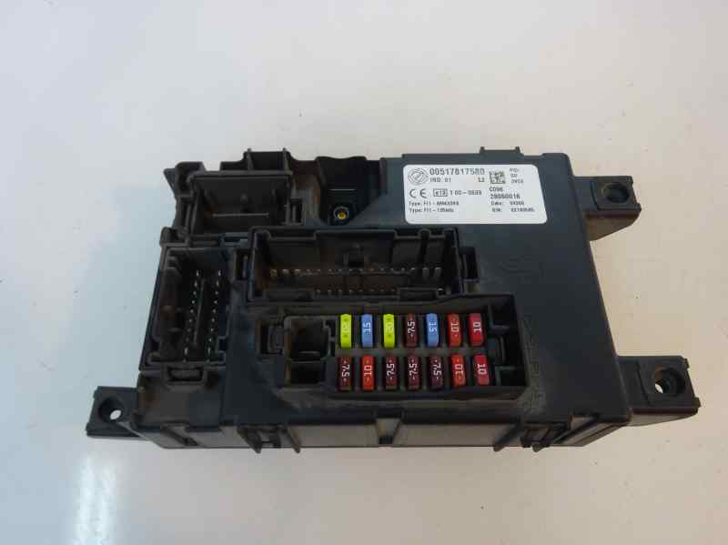 CAJA RELES FUSIBLES FIAT PUNTO OTROS
