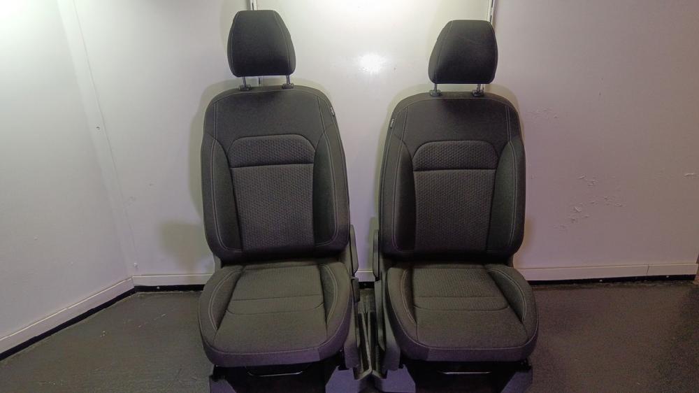 JUEGO ASIENTOS COMPLETO FORD KUGA 1.5 MT 120CV