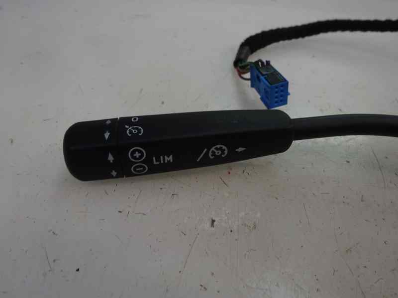 MANDO MULTIFUNCION MERCEDES BENZ CLASE C 2001 2.2 MT 143CV | 105KW