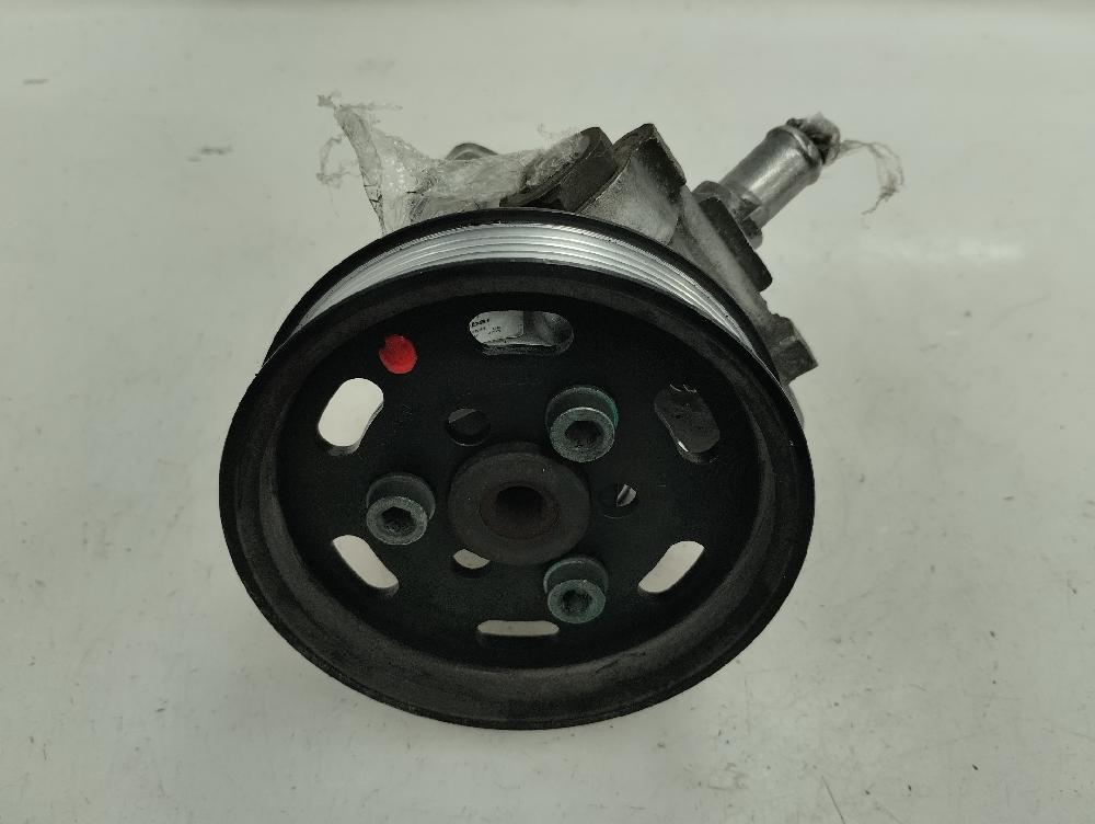 BOMBA DIRECCION AUDI A4 2006 2.0 TDI MT 140CV | 103KW