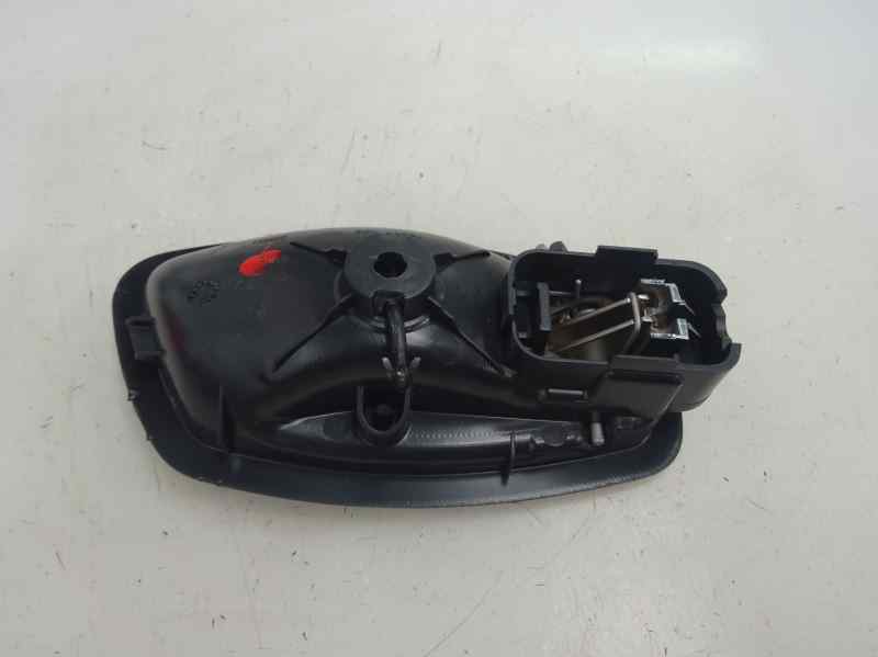 MANETA INTERIOR TRASERA IZQUIERDA RENAULT CLIO 1.5 DCI MT 90CV