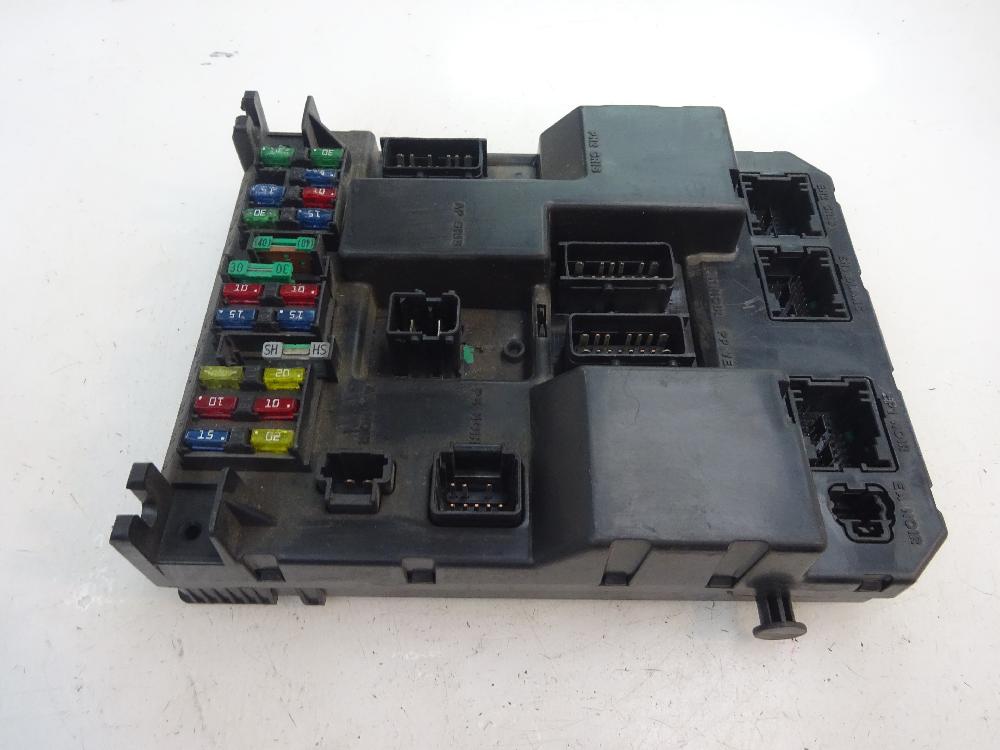 CAJA RELES FUSIBLES PEUGEOT 307 2.0 HDI MT 90CV