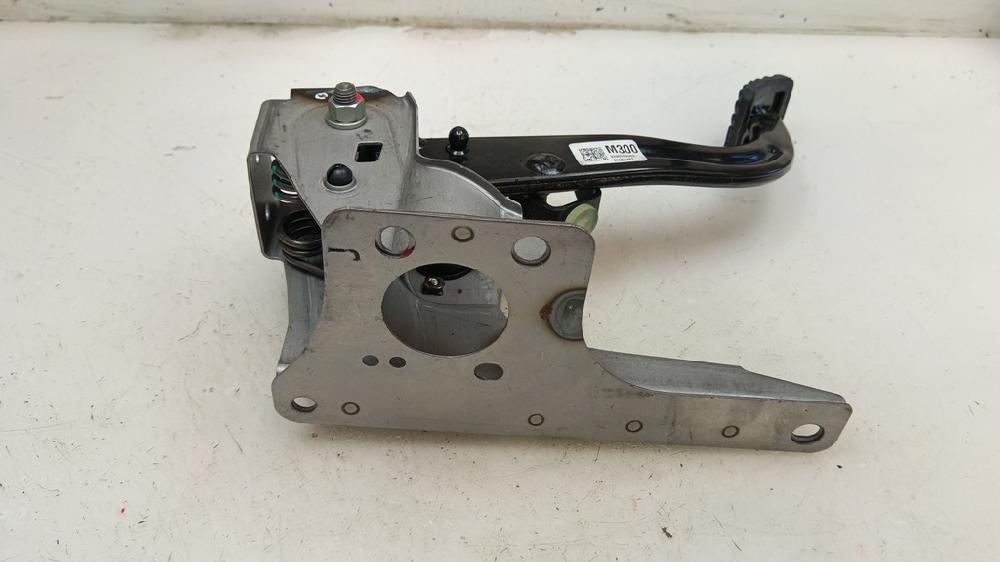 PEDAL EMBRAGUE HYUNDAI I20 2024 1.0 AMT 100CV | 74KW
