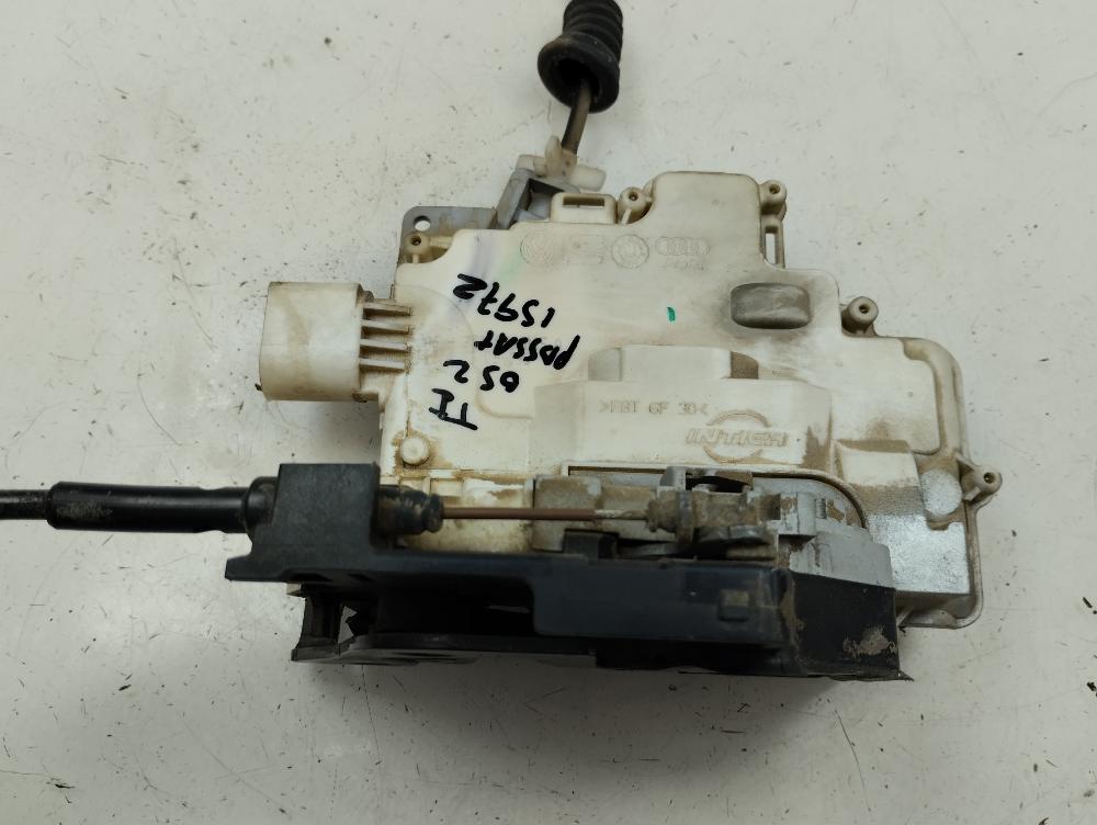 CERRADURA PUERTA TRASERA IZQUIERDA VOLKSWAGEN PASSAT 2.0 TDI MT 140CV