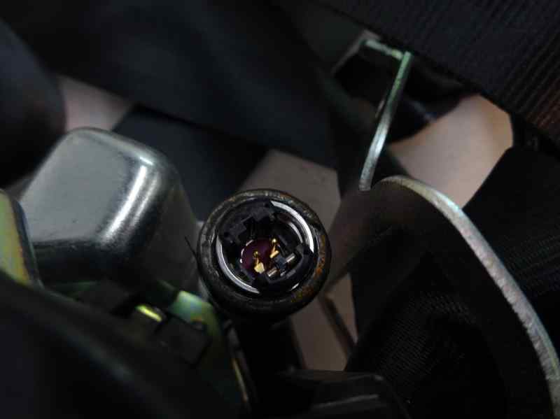 CINTURON SEGURIDAD DELANTERO DERECHO KIA CEED 1.6 MT 113CV | 83KW
