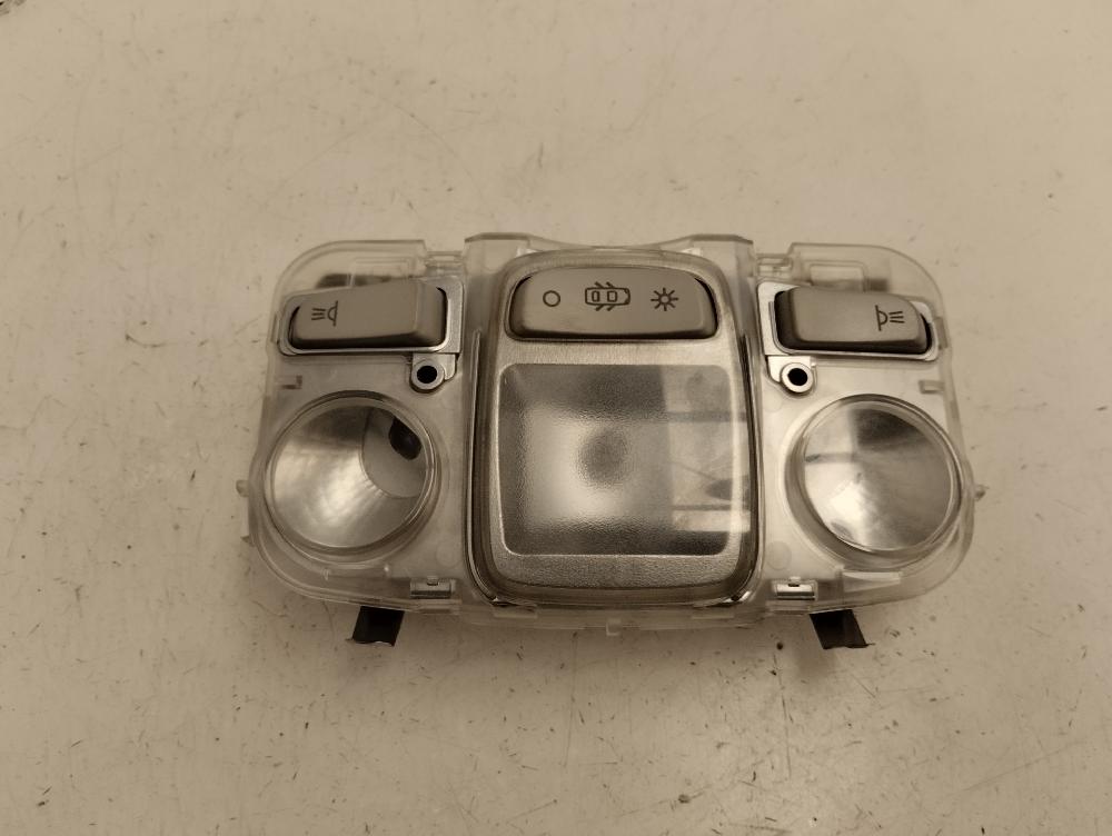 LUZ INTERIOR CITROEN C4 2011 1.6 90CV HDI FAP