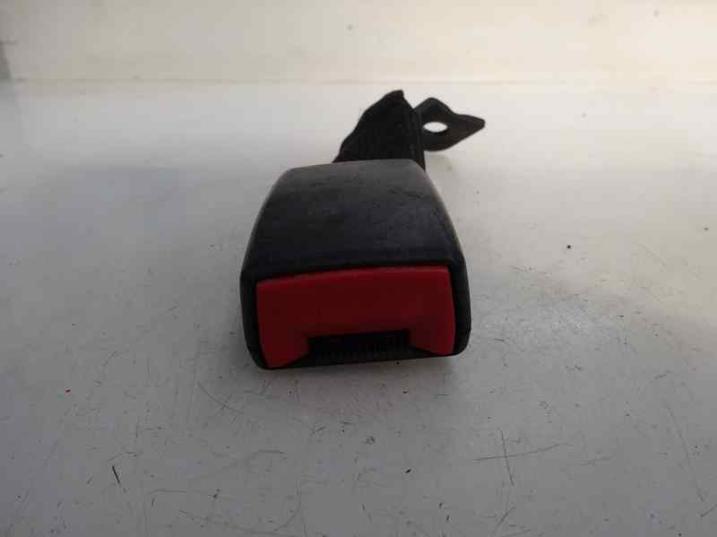 ANCLAJE CINTURON TRASERO IZQUIERDO BMW SERIE 1 1.6 116I MT 115CV