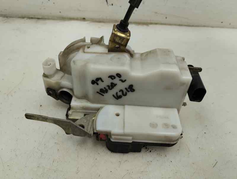 CERRADURA PUERTA DELANTERA DERECHA SEAT IBIZA 1.4 MT 60CV | 44KW