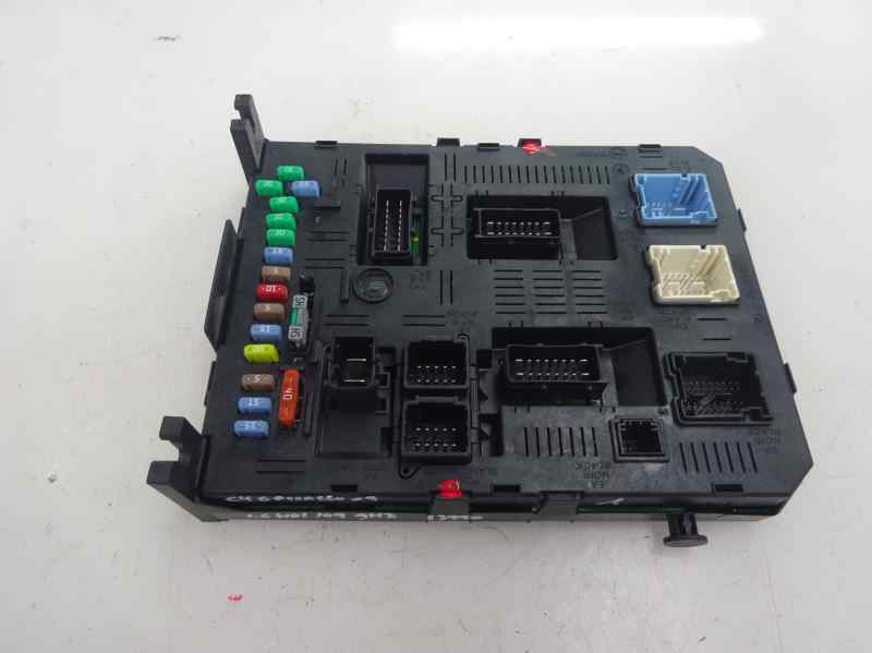 CAJA RELES FUSIBLES CITROEN C4 PICASSO 2007 1.6 HDI AMT 109CV