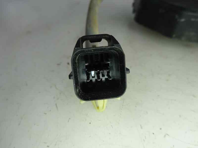 CERRADURA PUERTA DELANTERA DERECHA HYUNDAI GETZ 1.3 MT 82CV | 60KW