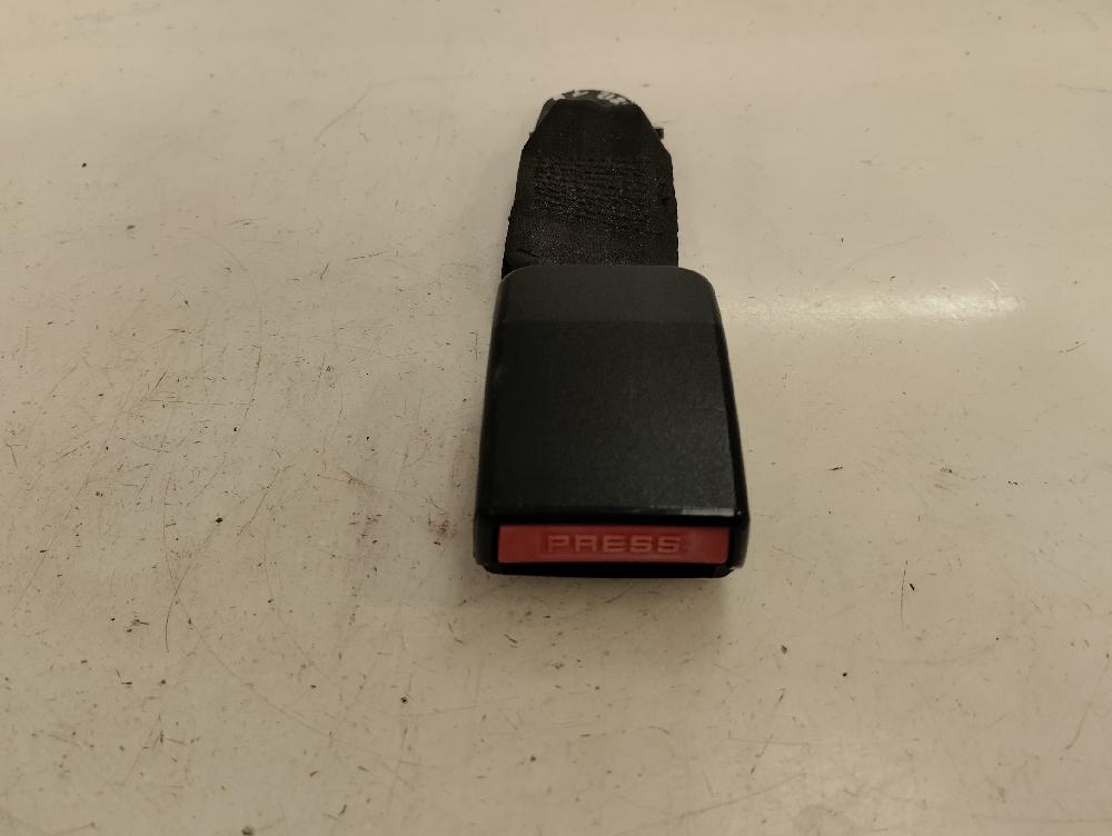 ANCLAJE CINTURON TRASERO IZQUIERDO DACIA DUSTER 1.5 MT 110CV DIESEL