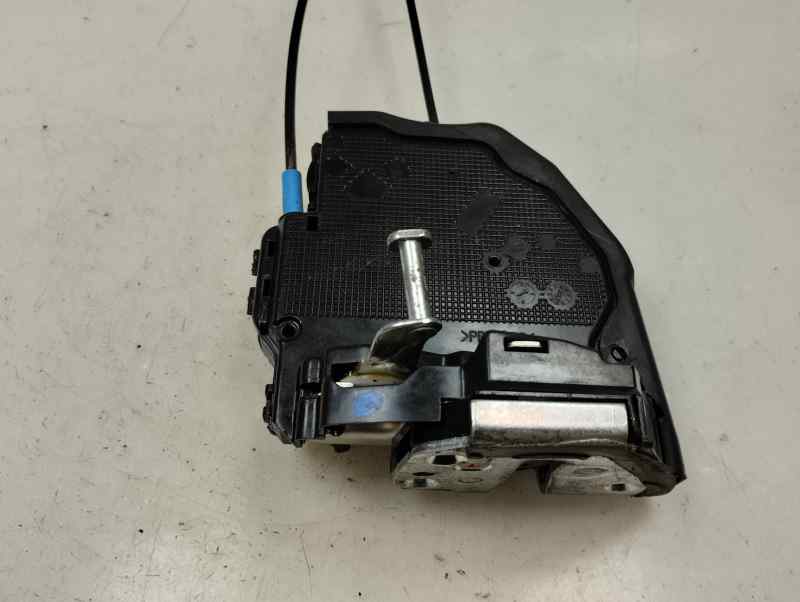 CERRADURA PUERTA TRASERA IZQUIERDA TOYOTA AURIS 2.0 D-4D MT 124CV | 91KW