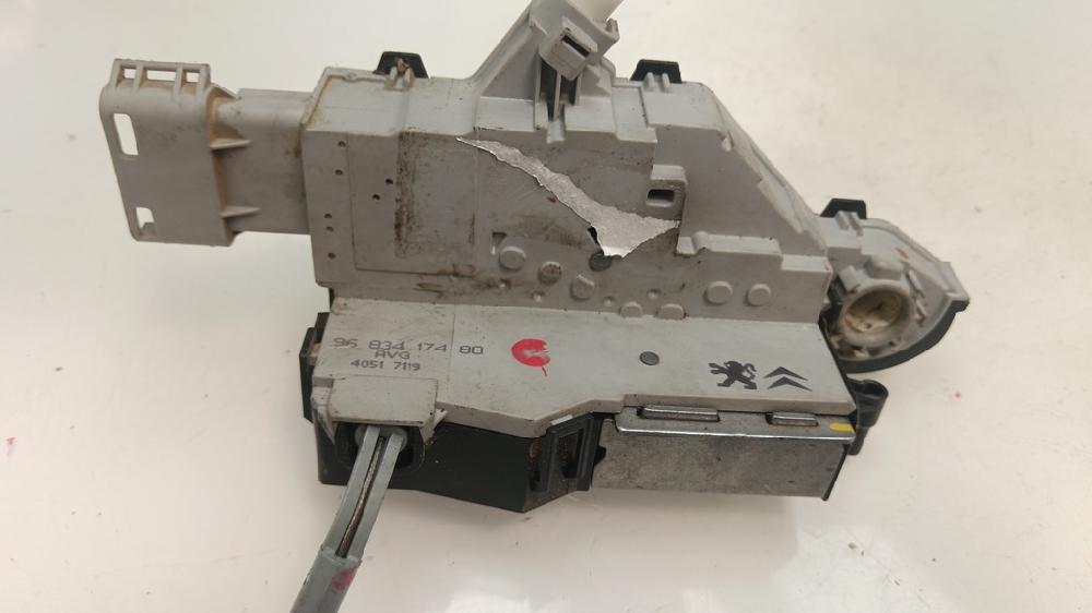 CERRADURA PUERTA DELANTERA IZQUIERDA CITROEN C4 2006 1.4 MT 88CV | 65KW