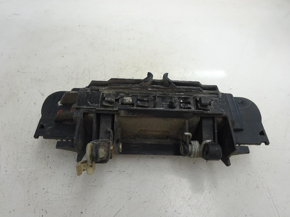 MANETA EXTERIOR TRASERA DERECHA AUDI A3 1.6 MT 102CV