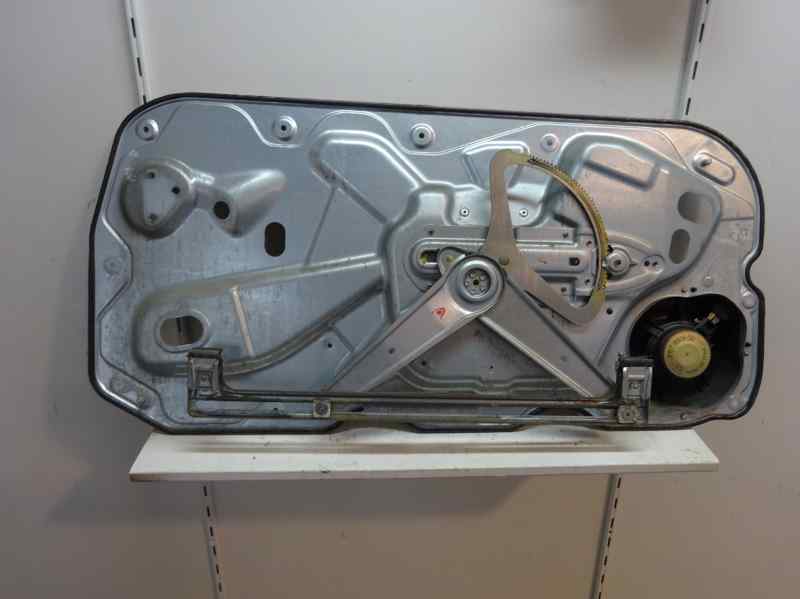 ELEVALUNAS DELANTERO DERECHO FORD FOCUS 2.0 MT 131CV | 96KW