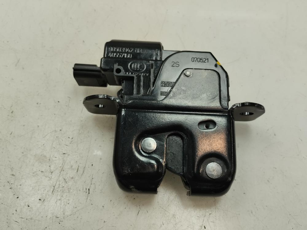 CERRADURA MALETERO PORTON DACIA DUSTER 1.0 MT 90CV | 67KW