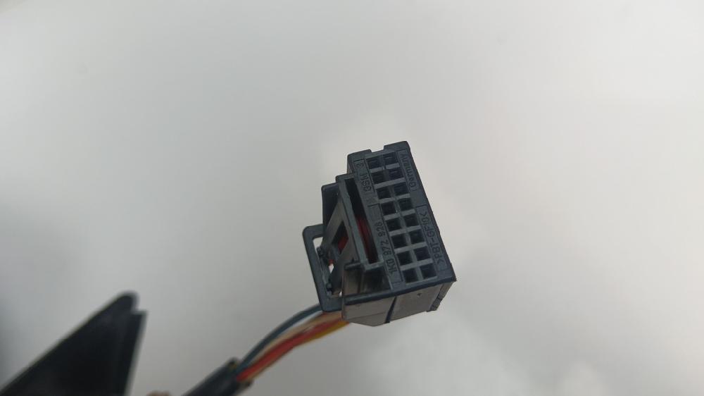RETROVISOR IZQUIERDO VOLKSWAGEN PASSAT 2.0 TDI DSG 140CV | 103KW