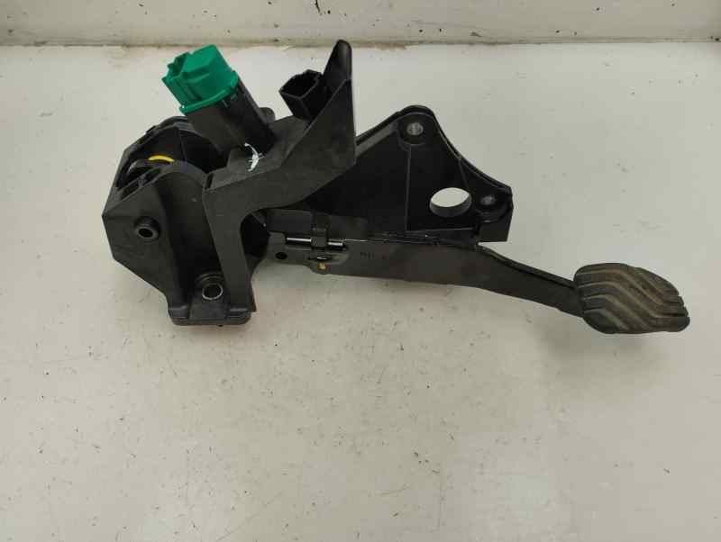 PEDAL FRENO RENAULT CAPTUR 1.0 MT 100CV | 74KW