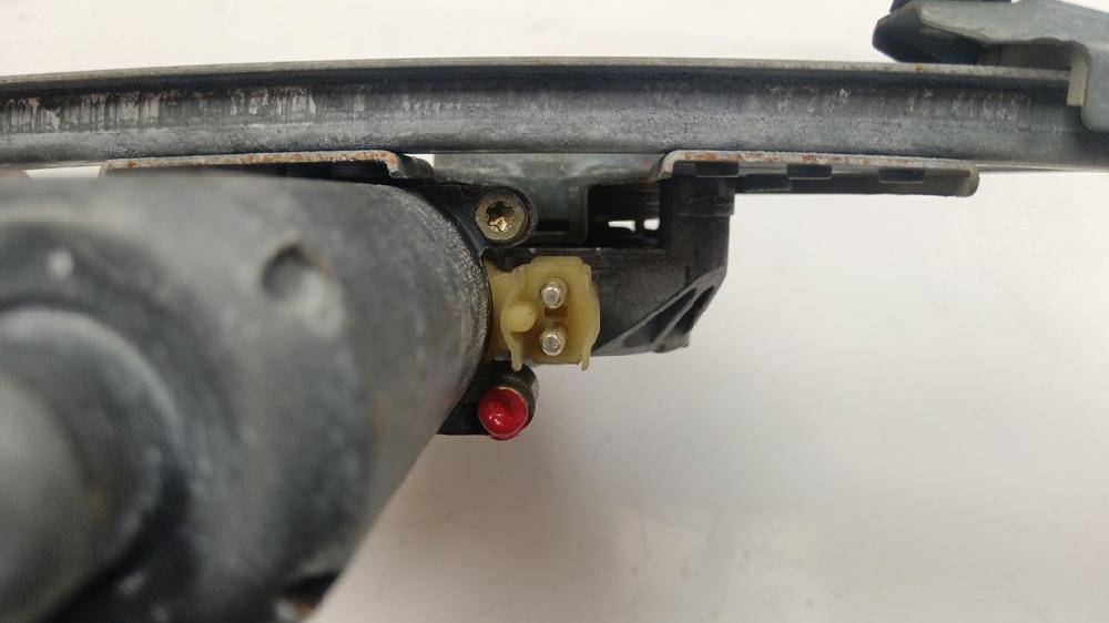 ELEVALUNAS TRASERO DERECHO MERCEDES BENZ CLASE C 1998 2.2 C 220 MT 150CV