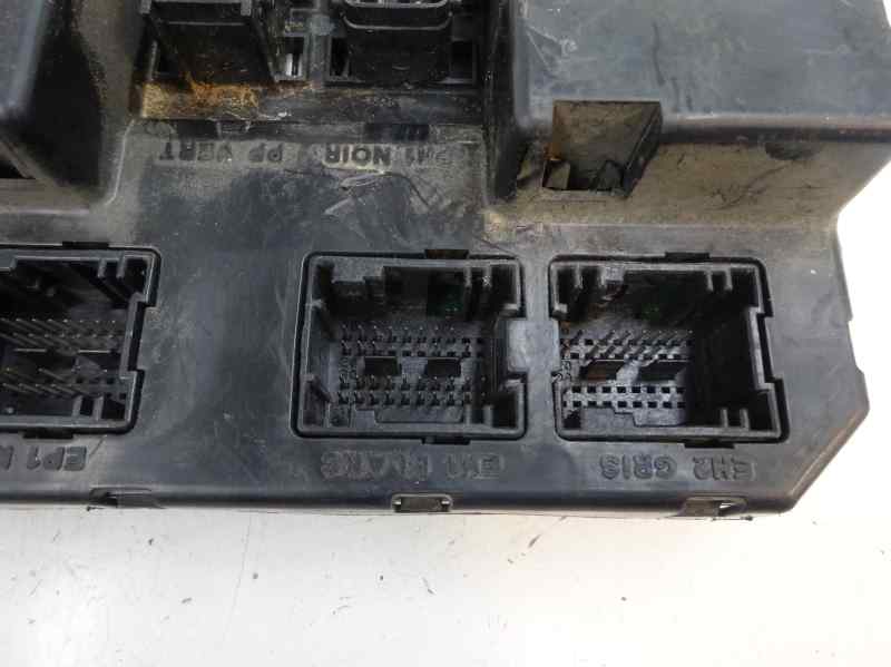 CAJA RELES FUSIBLES CITROEN C5 2003 2.0 HDI MT 109CV