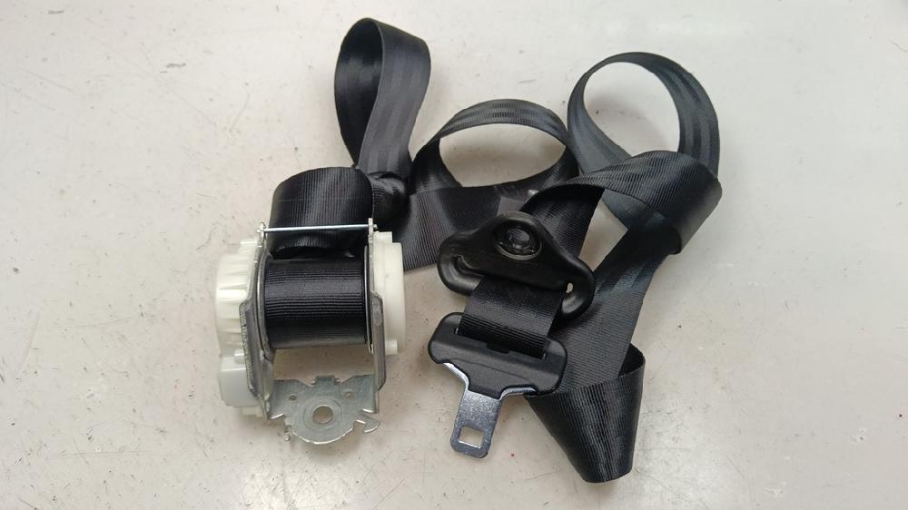 CINTURON SEGURIDAD TRASERO DERECHO CITROEN C4 CACTUS 1.6 MT 99CV | 73KW