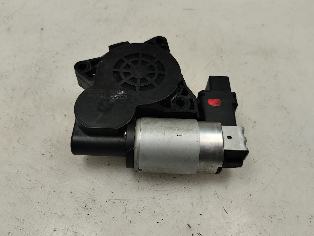 MOTOR ELEVALUNAS DELANTERO IZQUIERDO MAZDA 3 1.6 CITD MT 109CV
