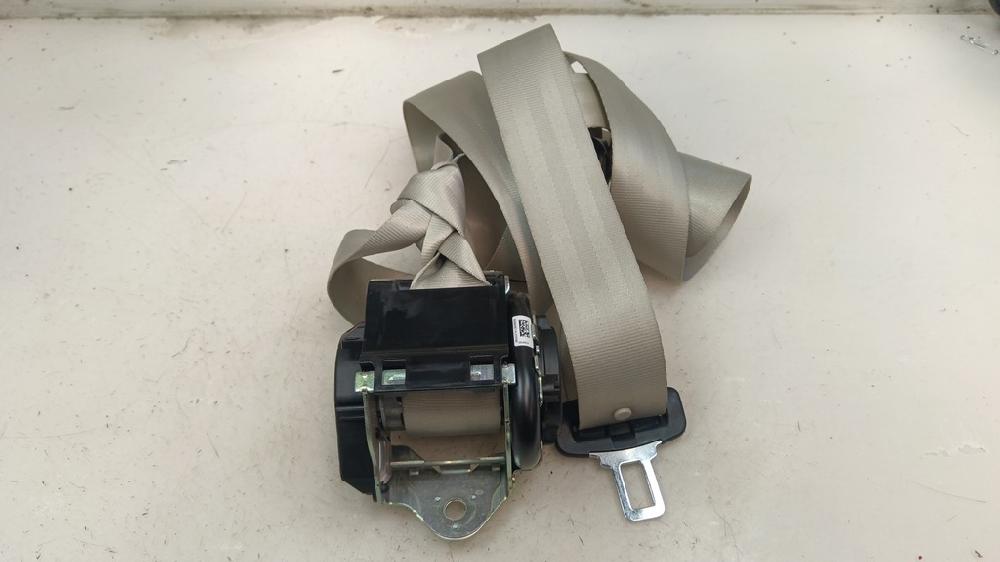 CINTURON SEGURIDAD TRASERO IZQUIERDO VOLVO XC60 2.0 D4 AT AWD 190CV | 140KW