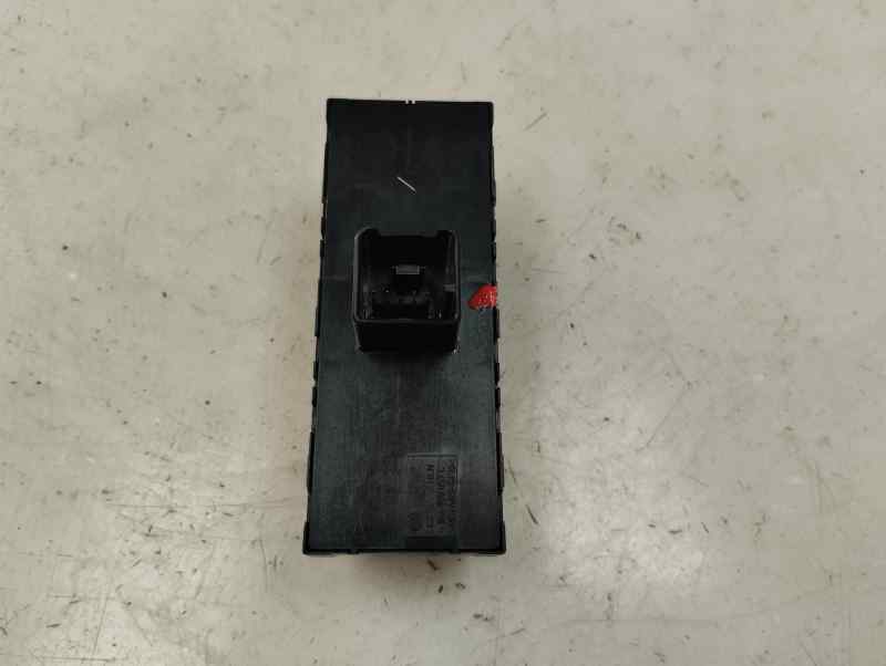 MANDO ELEVALUNAS DELANTERO IZQUIERDO SEAT IBIZA 1.6 TDI MT 90CV