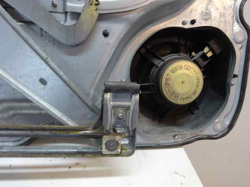 ELEVALUNAS DELANTERO DERECHO FORD FOCUS 2.0 MT 131CV | 96KW