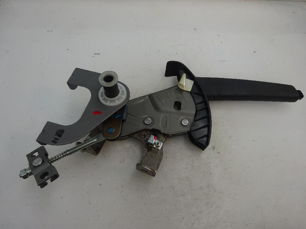 PALANCA FRENO DE MANO KIA CEED 1.4 MT 90CV | 66KW