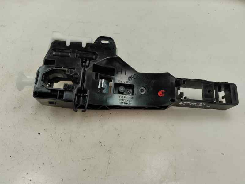 SOPORTE MANETA EXTERIOR PUERTA TRASERA IZQUIERDA RENAULT CAPTUR 1.0 MT 100CV | 74KW
