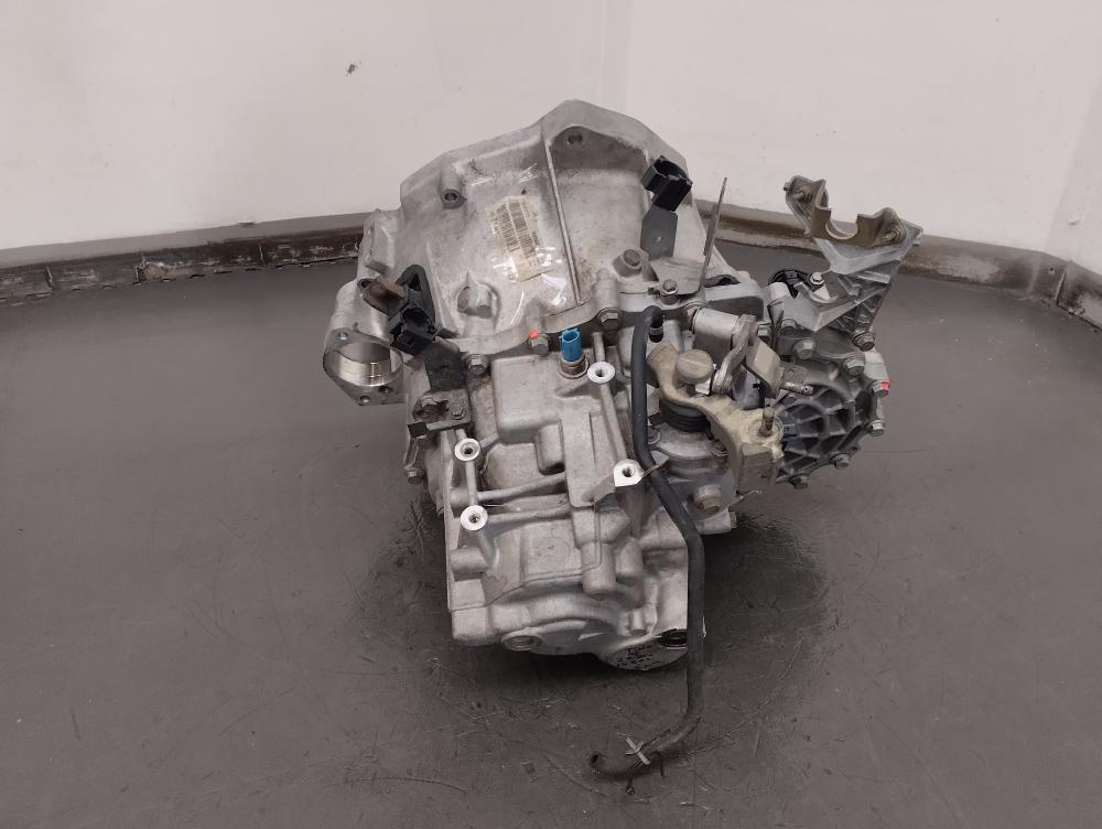 CAJA CAMBIOS NISSAN ALMERA TINO 2.2 TD MT 136CV