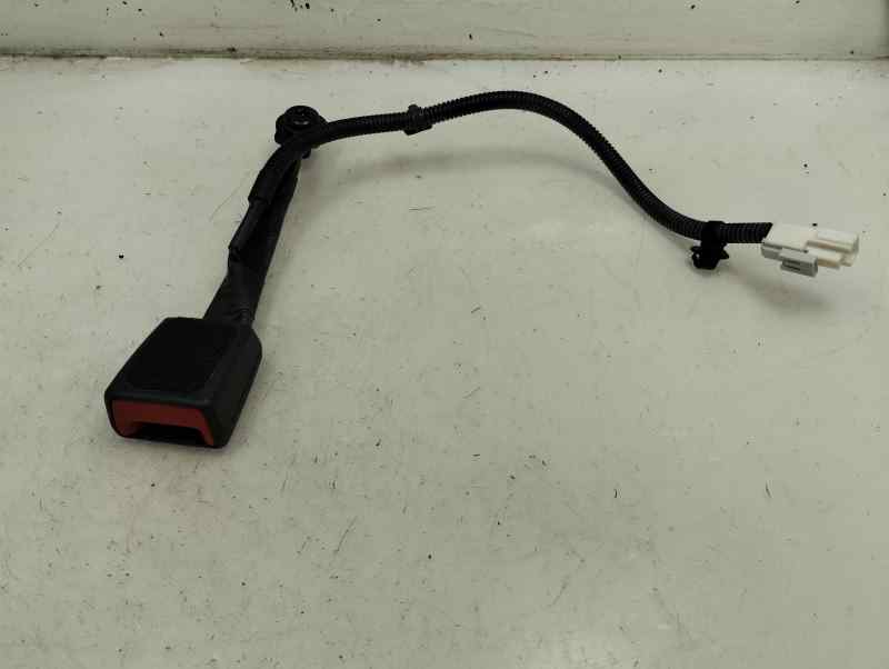 ANCLAJE CINTURON DELANTERO DERECHO HYUNDAI I30 1.0 T-GDI MT 120CV | 88KW