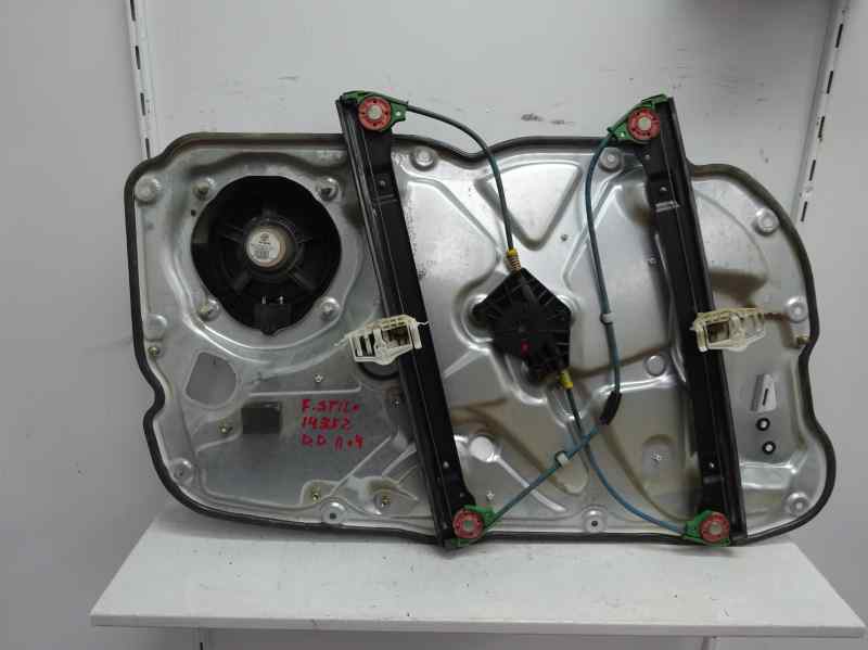 ELEVALUNAS DELANTERO DERECHO FIAT STILO 1.9 TD MT 115CV
