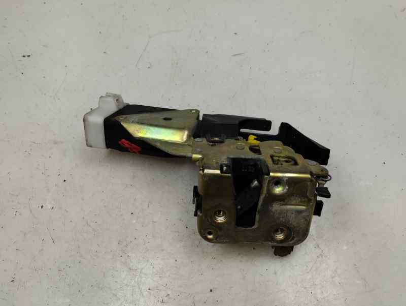 CERRADURA PUERTA TRASERA DERECHA MITSUBISHI CARISMA 1.9 DI-D MT 115CV | 85KW