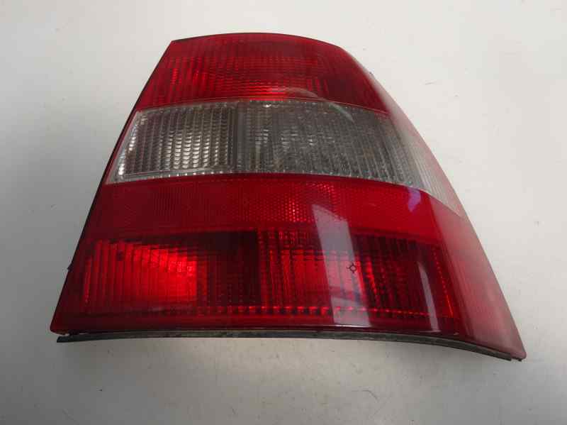 PILOTO TRASERO DERECHO OPEL VECTRA 1998 2.0 DTI MT 101CV