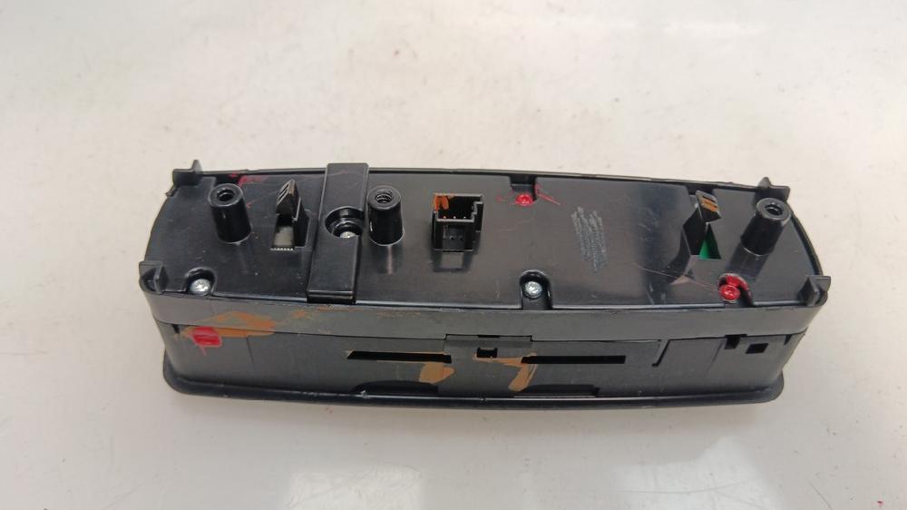 MANDO ELEVALUNAS DELANTERO IZQUIERDO MERCEDES BENZ CLASE A 2.0 A 180 CDI MT 109CV