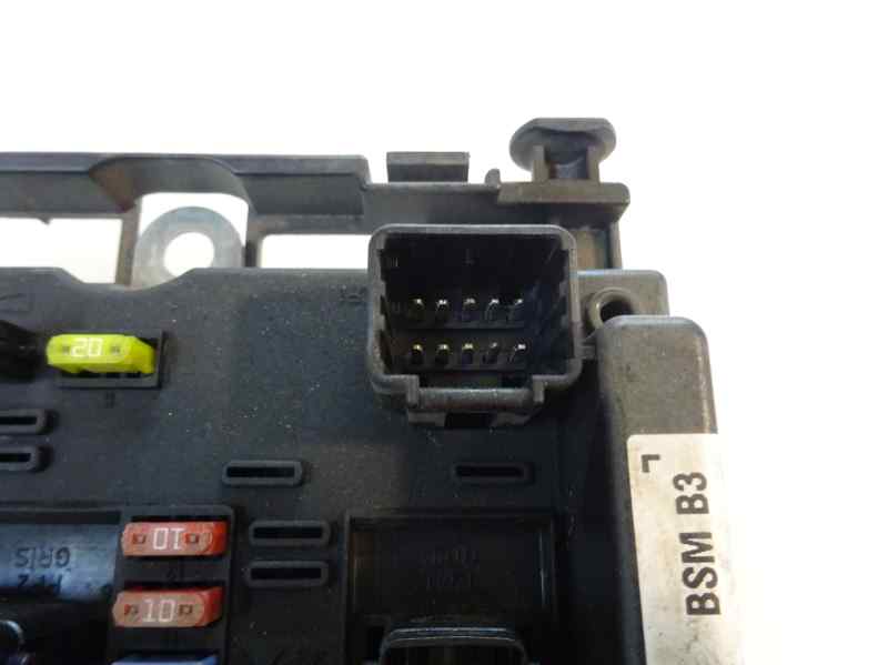 CAJA RELES FUSIBLES PEUGEOT 206 1.4 MT 90CV