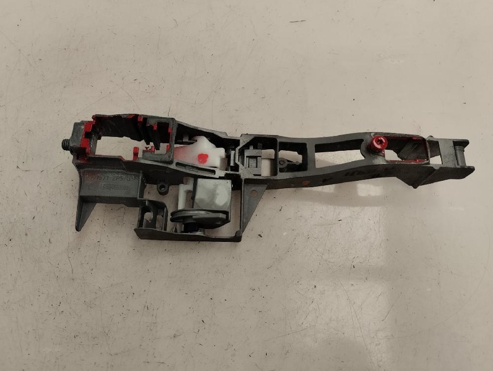 SOPORTE MANETA EXTERIOR PUERTA TRASERA IZQUIERDA CITROEN C3 1.2 MT 82CV | 60KW