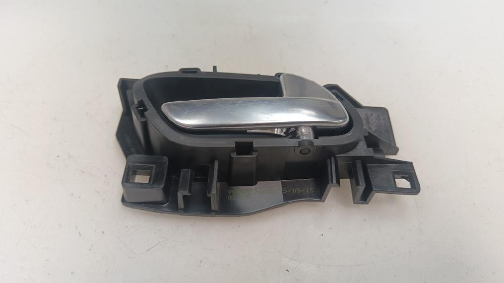 MANETA INTERIOR TRASERA DERECHA PEUGEOT 208 1.2 VTI ETG 82CV
