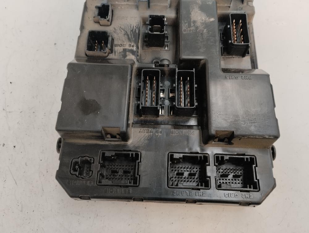 CAJA RELES FUSIBLES CITROEN C5 2004 2.0 HDI MT 109CV