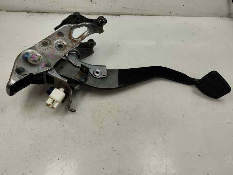 PEDAL FRENO TOYOTA AURIS 2.0 D-4D MT 124CV | 91KW