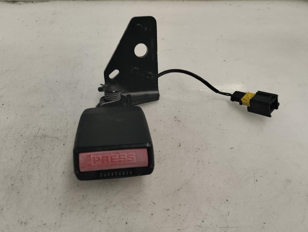 ANCLAJE CINTURON TRASERO IZQUIERDO PEUGEOT 207 1.4 HDI MT 70CV