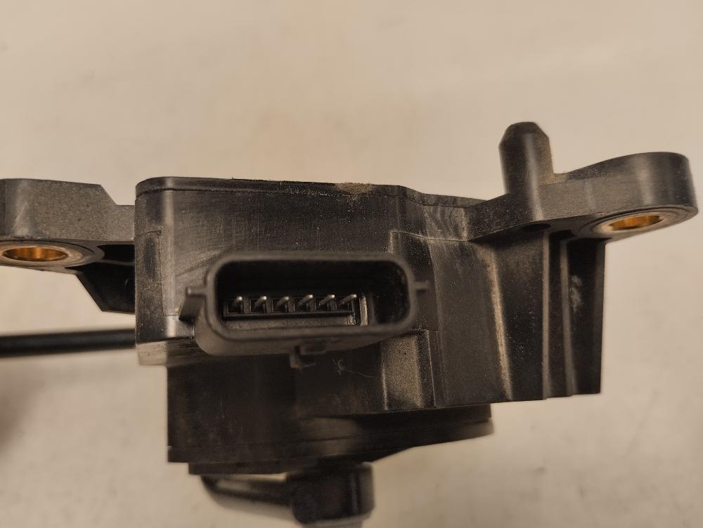 POTENCIOMETRO PEDAL NISSAN MICRA 2010 1.2 MT 80CV